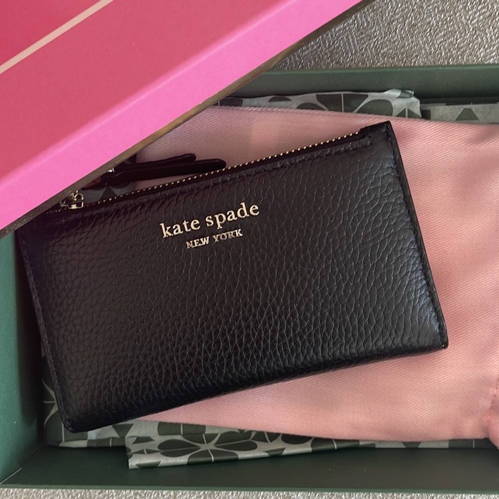 NWT Kate Spade Small Bifold Wallet